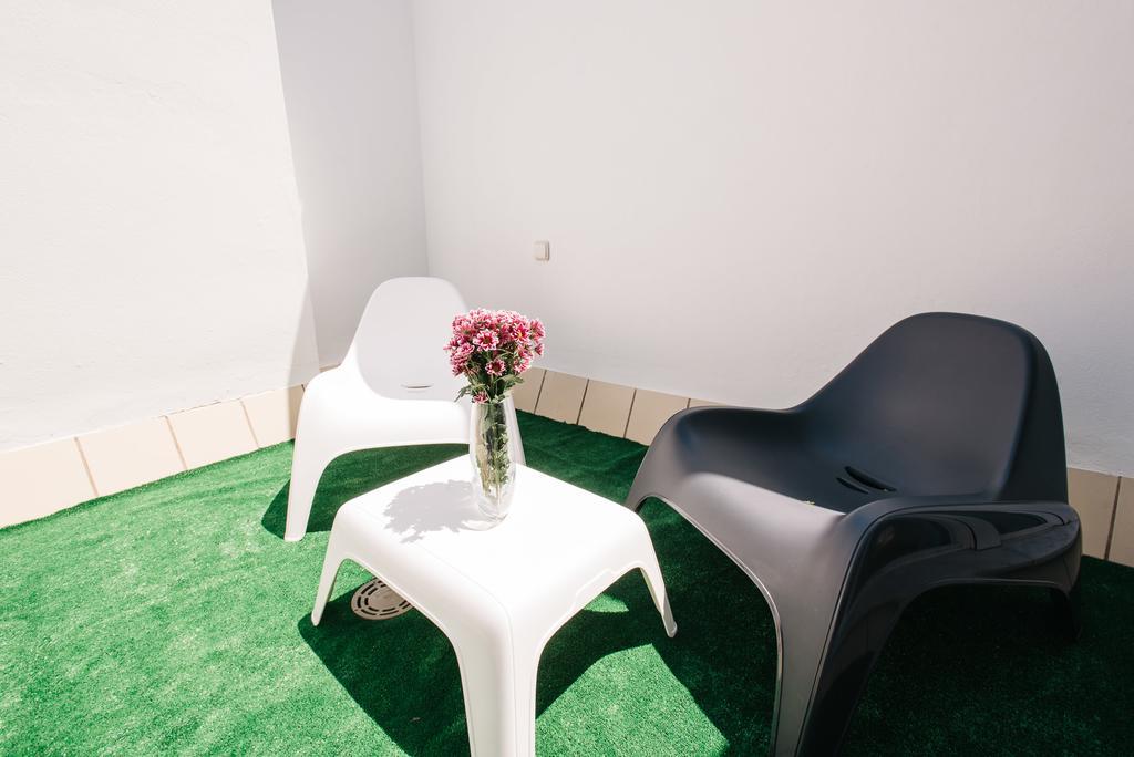 Hostly Acetres 2A-Penthouse In City Center-Fibre-Parking Opt เซบีญา ภายนอก รูปภาพ